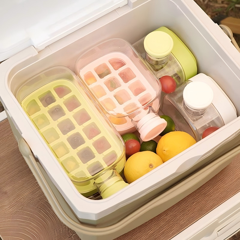 ❄️2-in-1 Ice Cube Maker Water Bottle Built-In Ice Tray, Food-Grade Silicone, Bpa-Free. Make Ice & Store Water In One Bottle 💼✈️